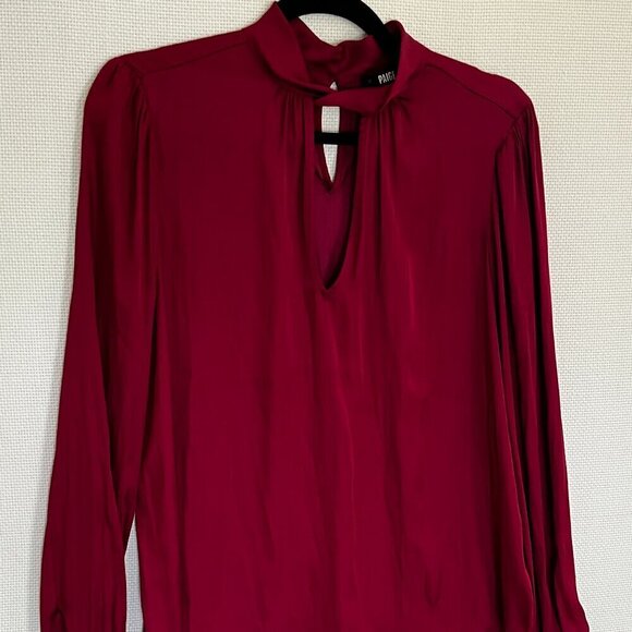 Paige Women’s Ceres Keyhole Blouse Lightweight Silky Knit Mulberry Sz Medium - Picture 3 of 13
